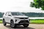 Rent 7-seat Toyota Fortuner Saigon ⇔ Nha Trang