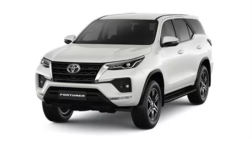 Rent 7-seat Toyota Fortuner Saigon ⇔ Nha Trang