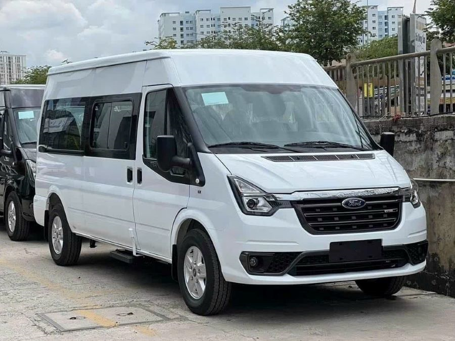 16 seat car rental Saigon ⇔ Nha Trang